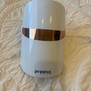 Peppy Co White LED Face Mask